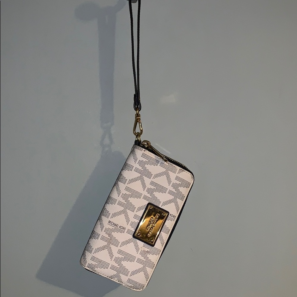 MK Wristlet